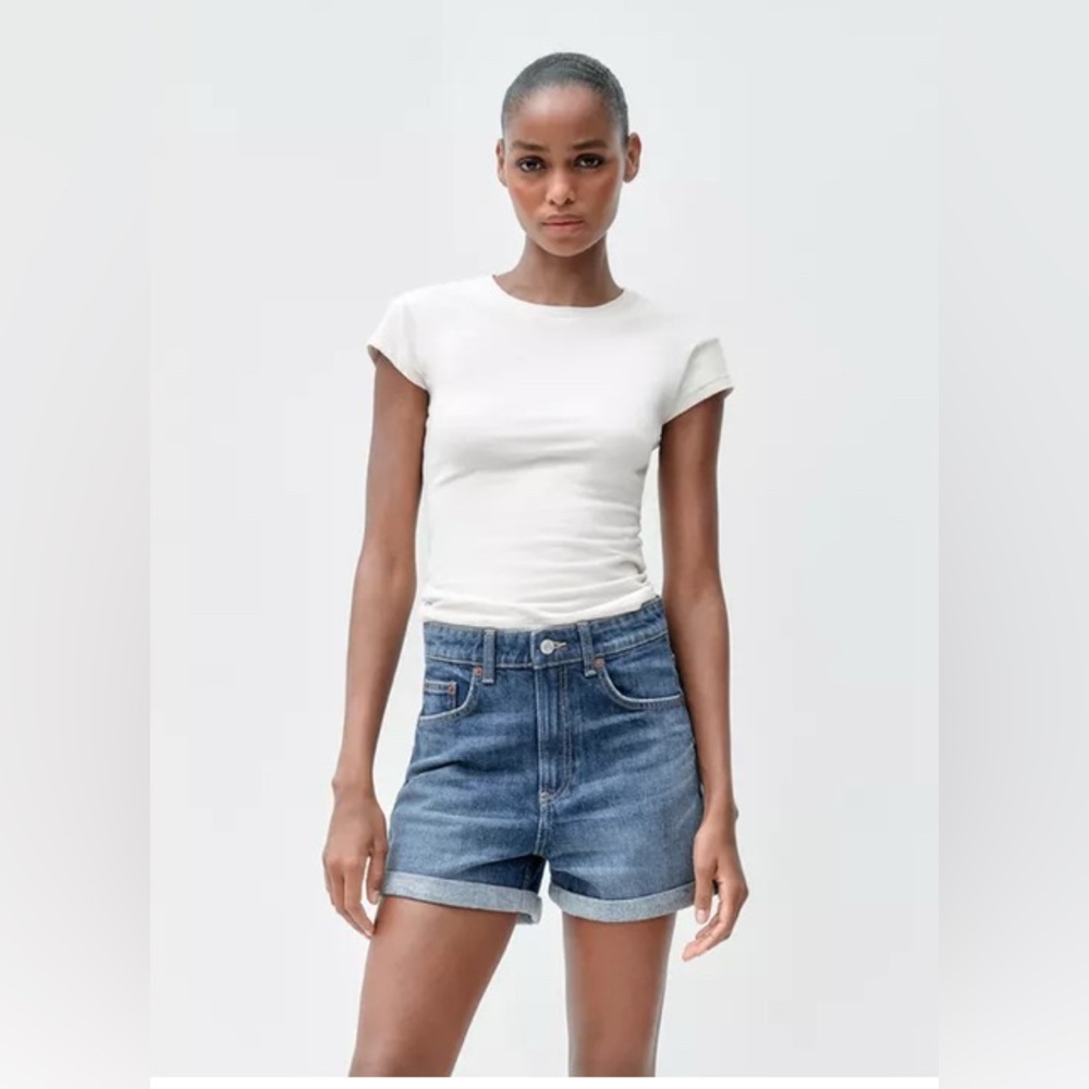 Zara High-Waisted Mom Fit Shorts | NWT